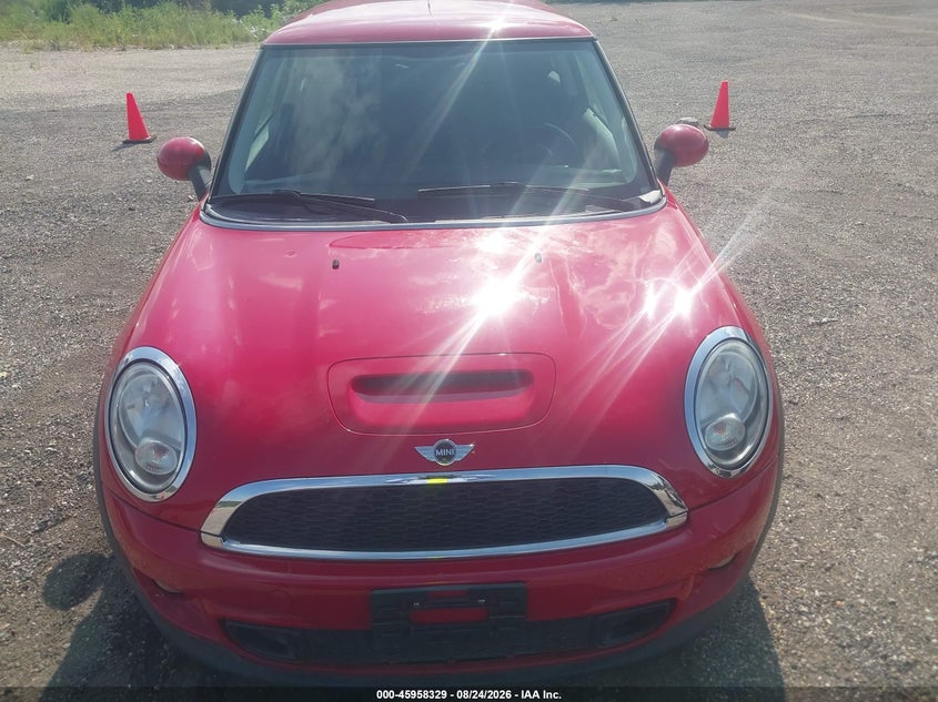 2012 MINI COOPER S auction photo 6