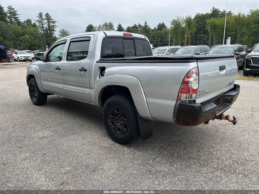 2006 TOYOTA TACOMA auction photo 3