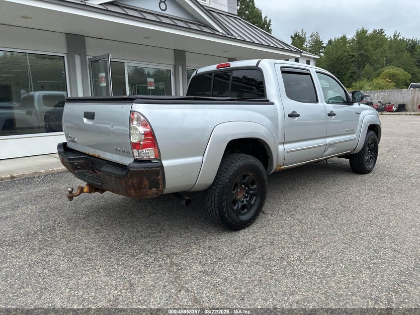 2006 TOYOTA TACOMA auction photo 4