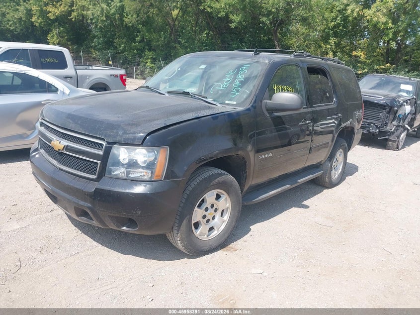 2013 CHEVROLET TAHOE auction photo 2