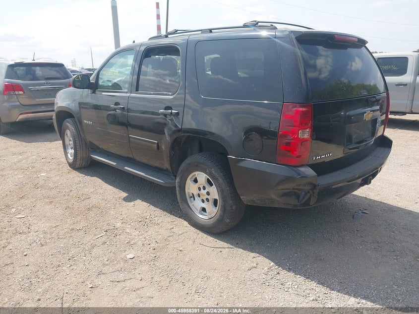2013 CHEVROLET TAHOE auction photo 3