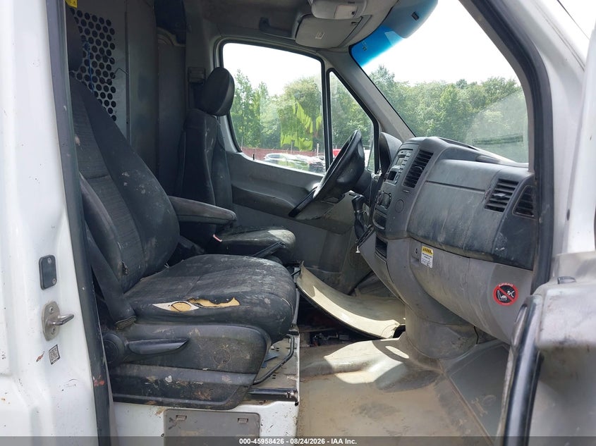 2016 MERCEDES-BENZ SPRINTER 2500 auction photo 5