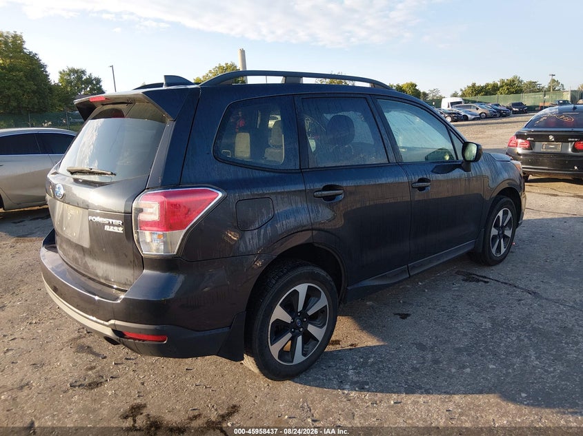 2017 SUBARU FORESTER auction photo 4