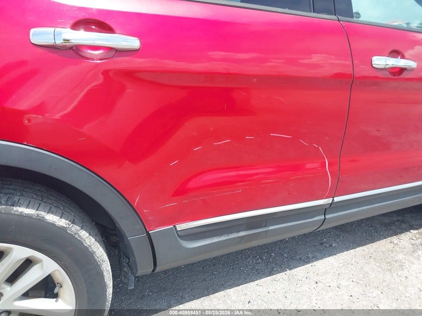 2012 FORD EXPLORER auction photo 6
