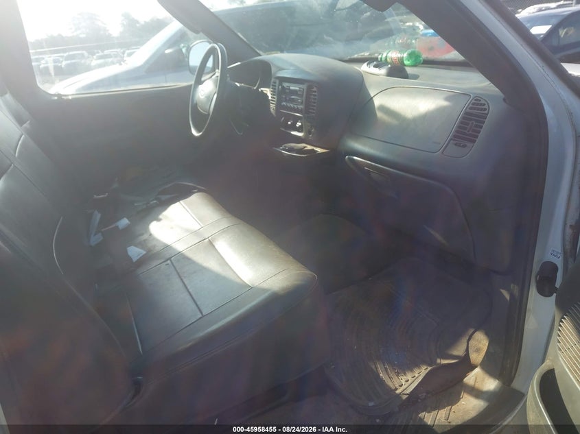 2003 FORD F-150 auction photo 5