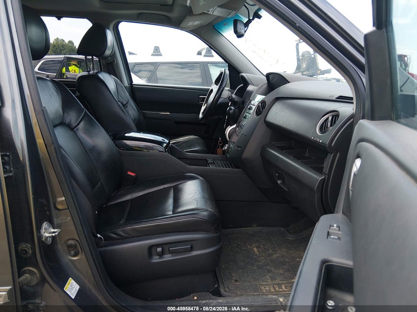 HONDA PILOT 2011 VIN 5FNYF3H96BB042571