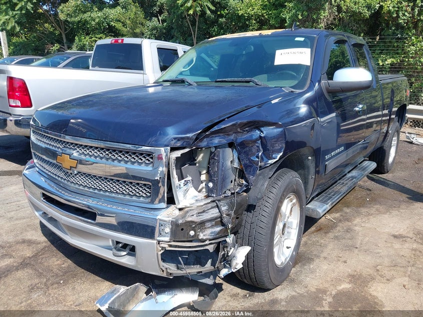 2012 CHEVROLET SILVERADO 1500 auction photo 2