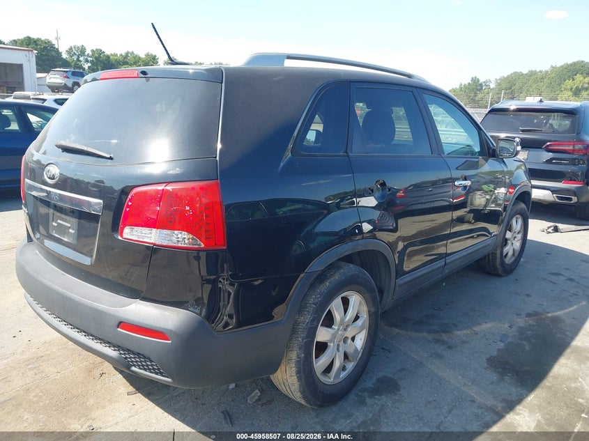 2011 KIA SORENTO auction photo 4