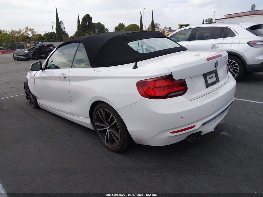 Vin: wba2m7c01l7e41875, lot: 46457739, bmw 230i 20203