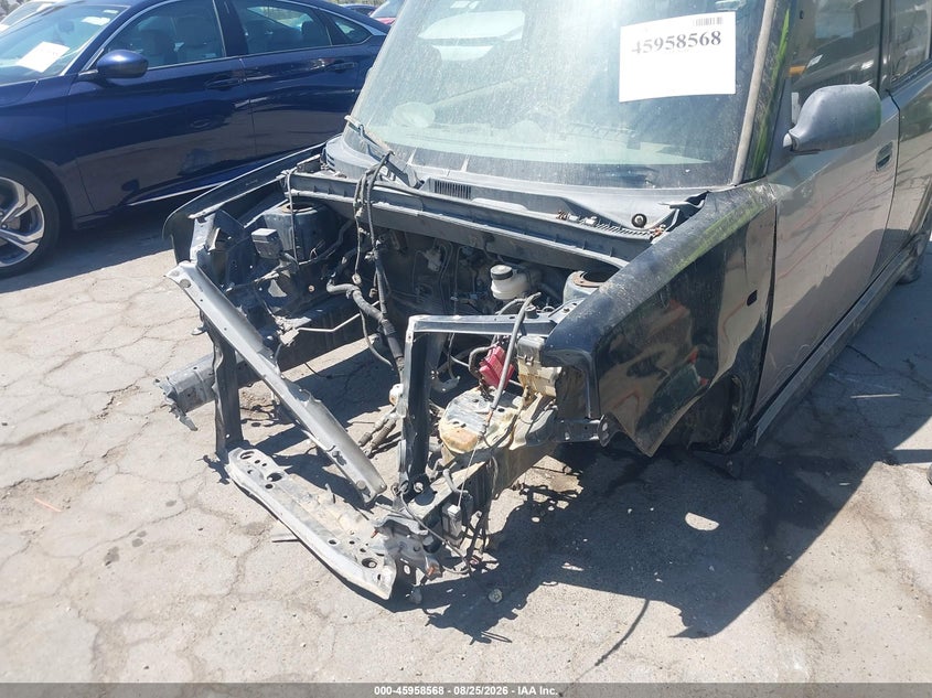 SCION XB 2005 VIN JTLKT334454025309