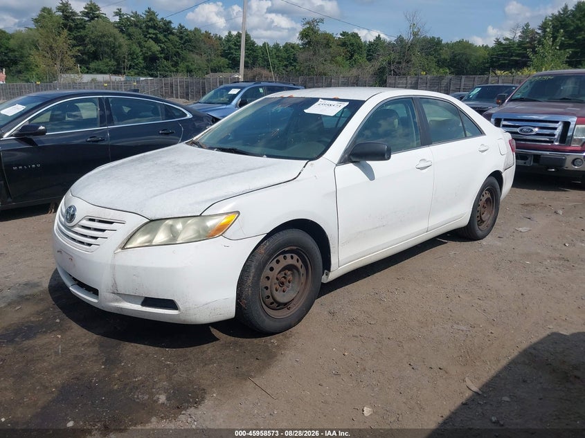 2009 TOYOTA CAMRY auction photo 2