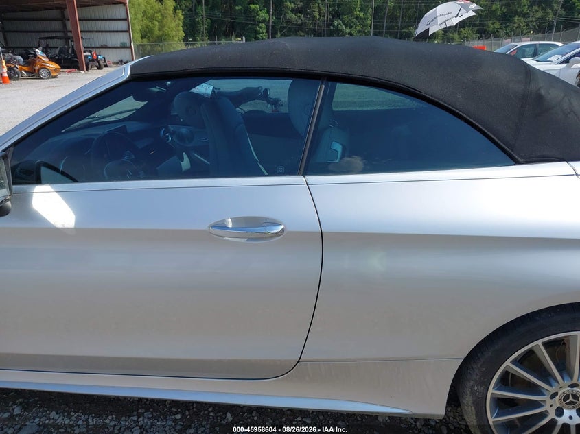 MERCEDES-BENZ C 300 - zdjęcie 15