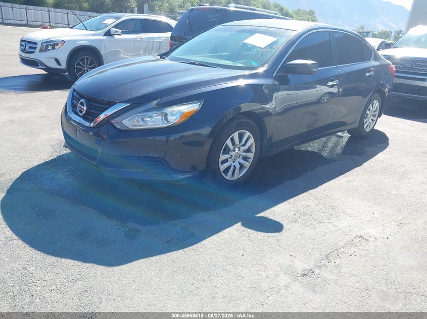2017 NISSAN ALTIMA auction photo 2