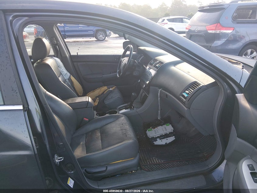 2005 HONDA ACCORD auction photo 5