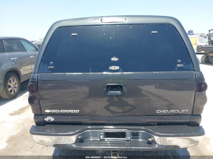 2003 CHEVROLET SILVERADO PICKUP 5.3L V-8 285HP