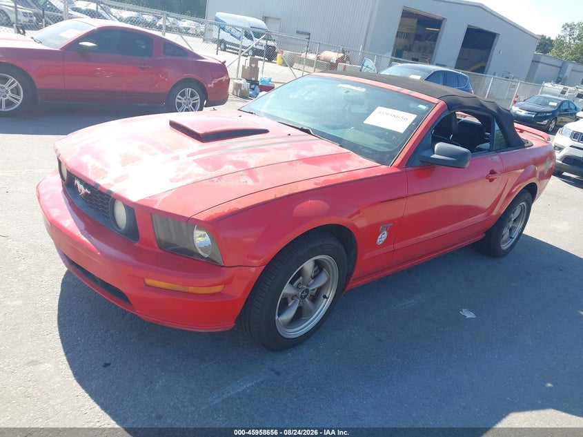 2007 FORD MUSTANG auction photo 2