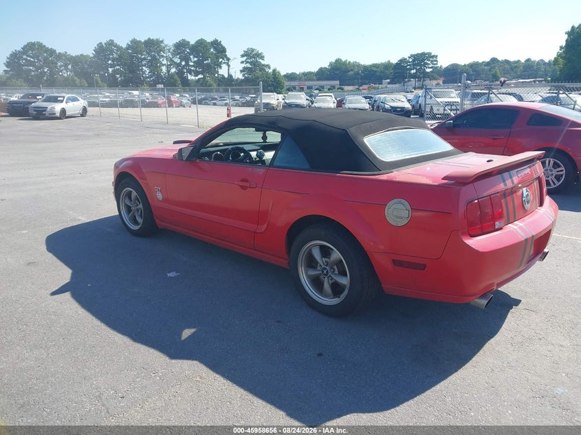 2007 FORD MUSTANG auction photo 3