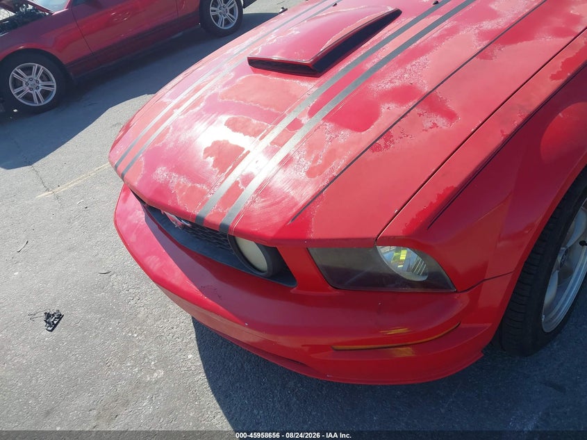 2007 FORD MUSTANG auction photo 6
