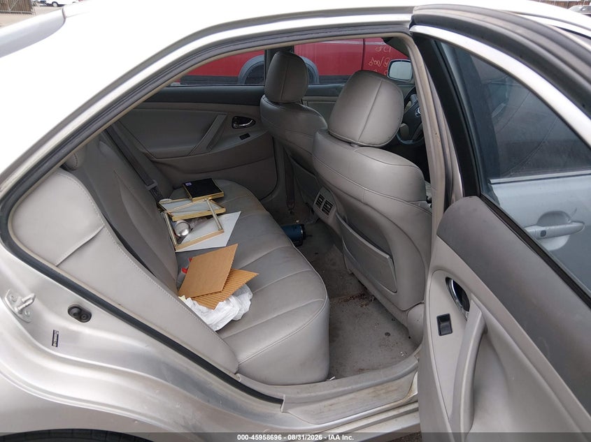 2008 TOYOTA CAMRY HYBRID auction photo 8
