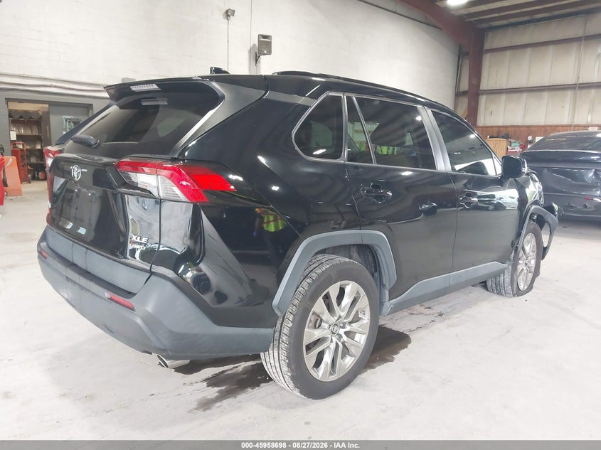 2019 TOYOTA RAV4 auction photo 4