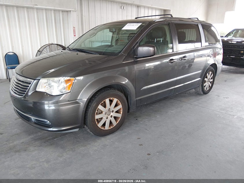 2016 Chrysler Town & Country, Звичайний знос, IAAI, VIN 2C4RC1BG6GR156252 — фото 2