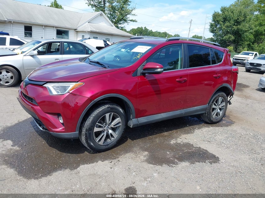 2018 Toyota RAV 4, Удар сзади, IAAI, VIN 2T3WFREV3JW410080 — фото 2