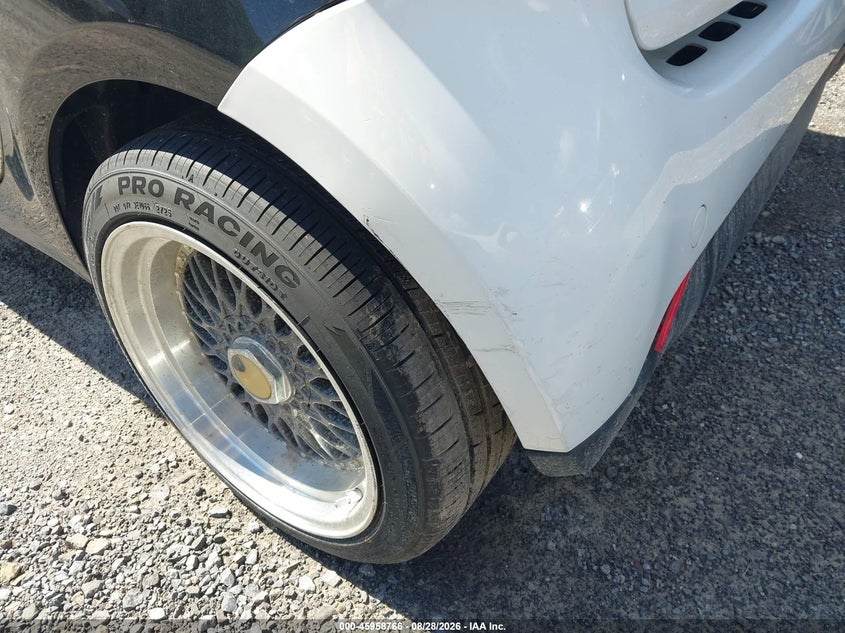 2016 SMART FORTWO COUPE 1.0L I-3 DOHC, 89HP