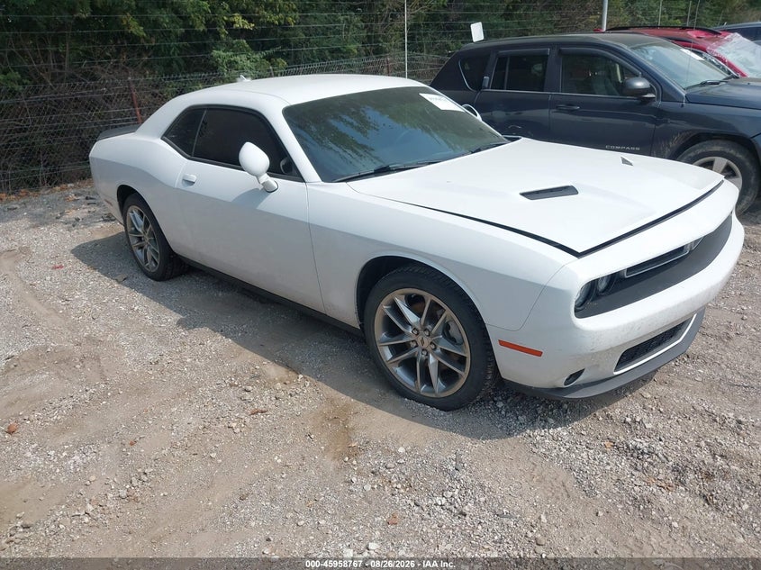 Vin: 2c3cdzgg9ph696764, lot: 46457986, dodge challenger sxt awd 2023 img_1