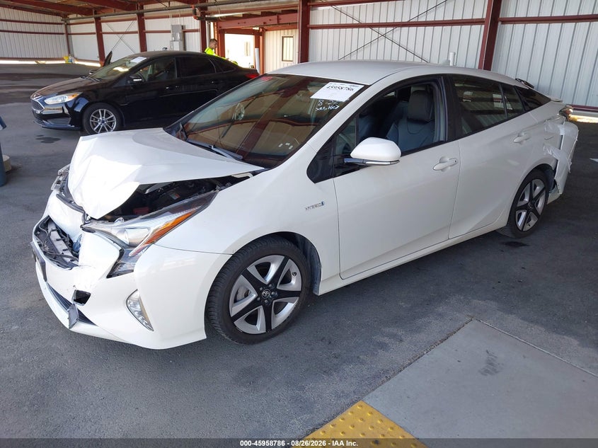 2017 Toyota Prius, Front End, IAAI, VIN JTDKARFU0H3035152 — photo 2