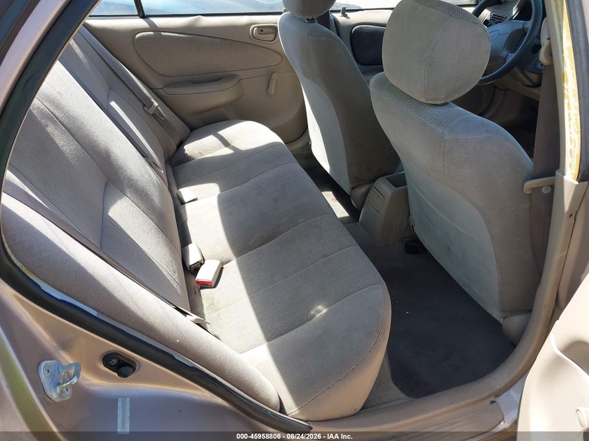 2001 TOYOTA COROLLA auction photo 8