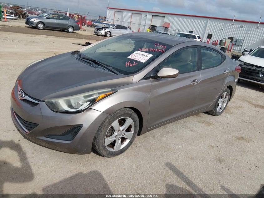 2016 Hyundai Elantra, Град, IAAI, VIN 5NPDH4AE7GH669407 — фото 2