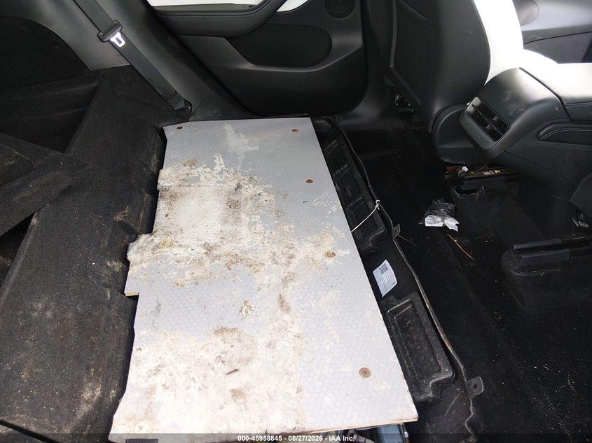 TESLA MODEL Y 2022 VIN 7SAYGDEFXNF377028