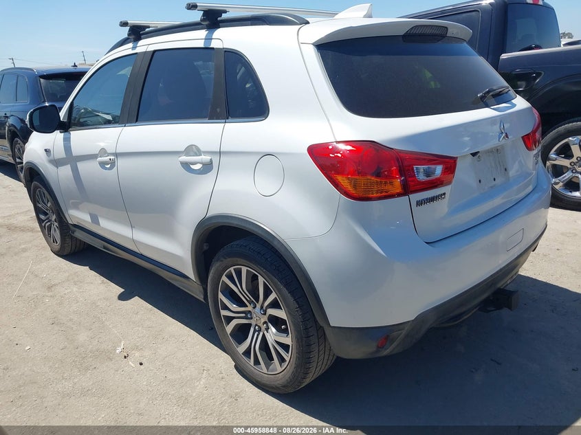 Vin: ja4ap4aw6hz066130, lot: 46458067, mitsubishi outlander sport 2.4 sel 20173
