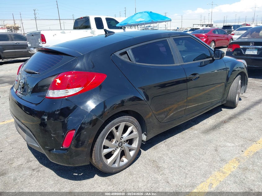 2017 HYUNDAI VELOSTER — zdjęcie 4