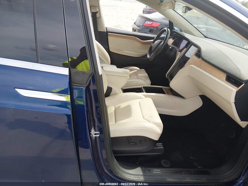 TESLA MODEL X 2018 VIN 5YJXCBE23JF104898