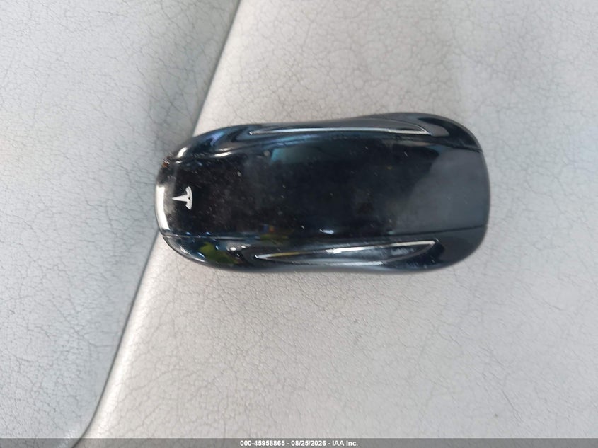 2018 TESLA MODEL X · Фото 11