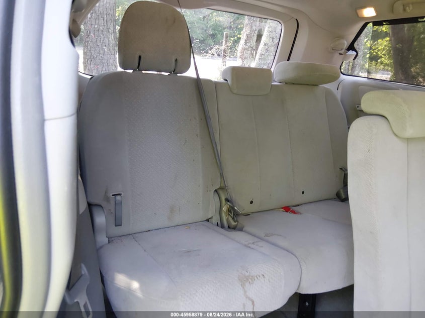 2011 TOYOTA SIENNA VAN 3.5L V-6 DOHC, VVT, REGULAR , 265HP