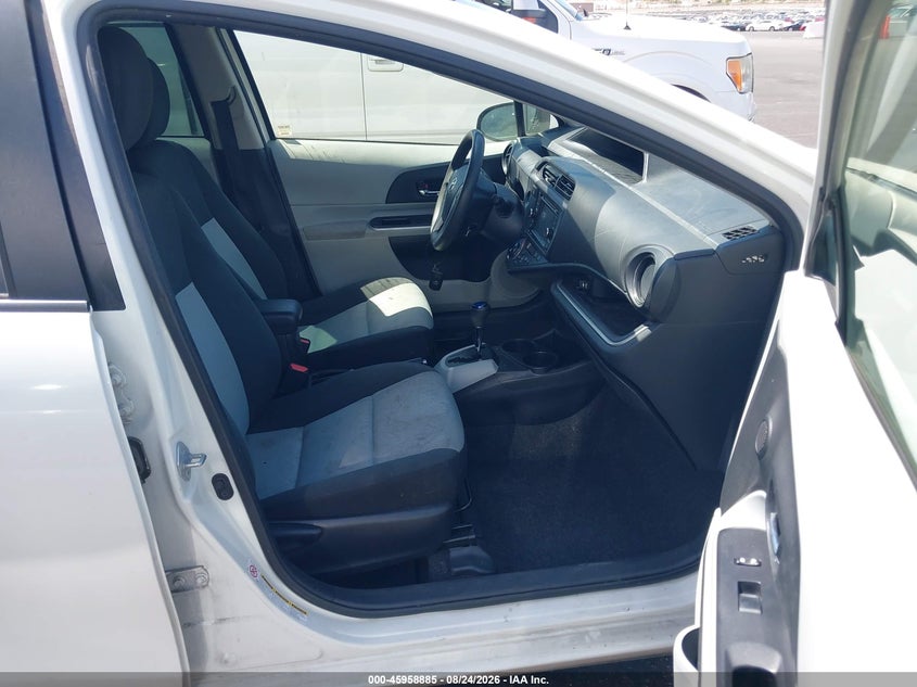 TOYOTA PRIUS C 2014 VIN JTDKDTB35E1078684