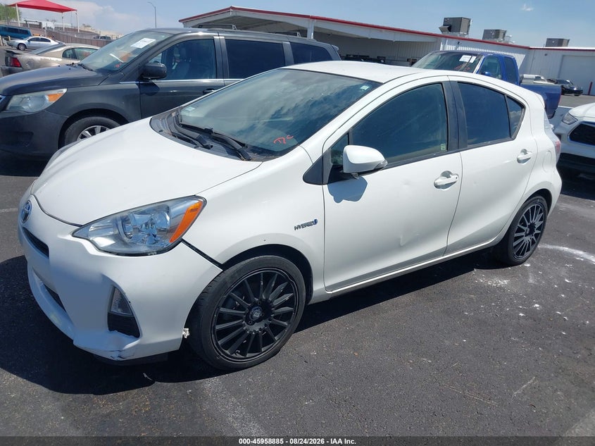 TOYOTA PRIUS C 2014 VIN JTDKDTB35E1078684