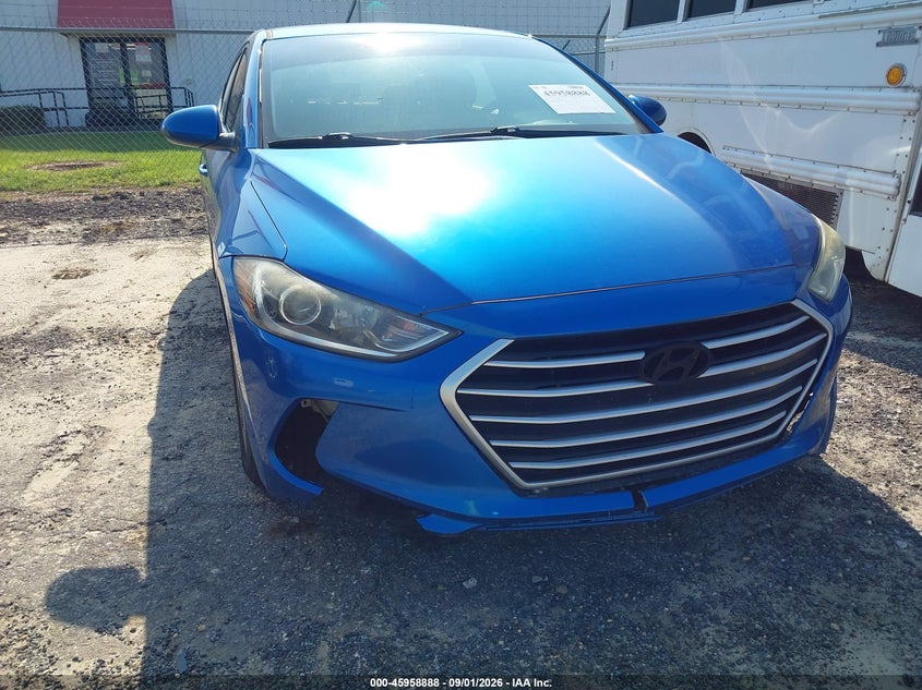2017 HYUNDAI ELANTRA auction photo 6