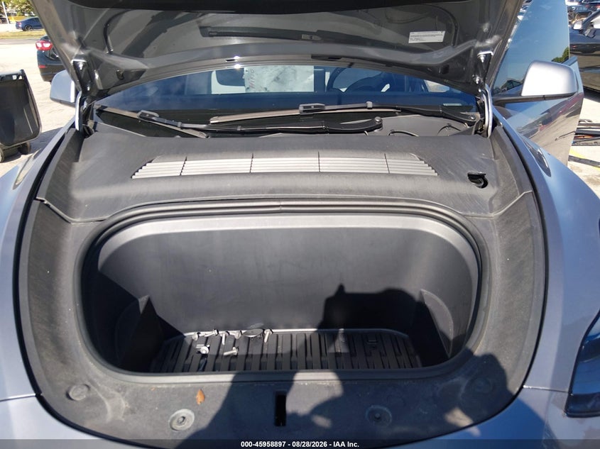 2025 TESLA MODEL Y SPORT UTILITY VEHICLE ELECTRIC