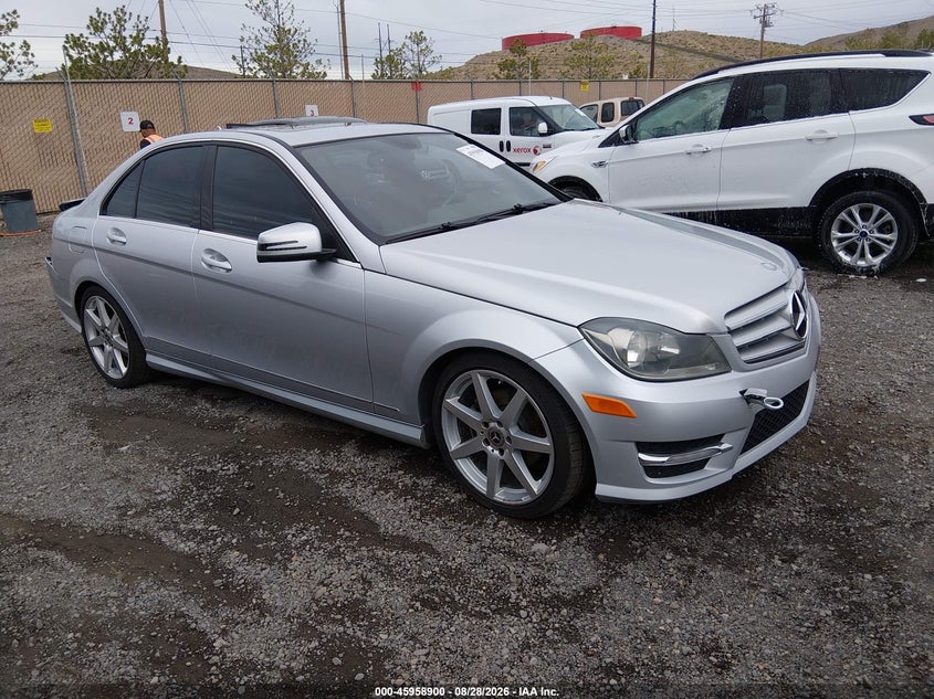 Vin: wddgf8bb6cr209405, lot: 46458119, mercedes-benz c 300 sport 4matic 20121