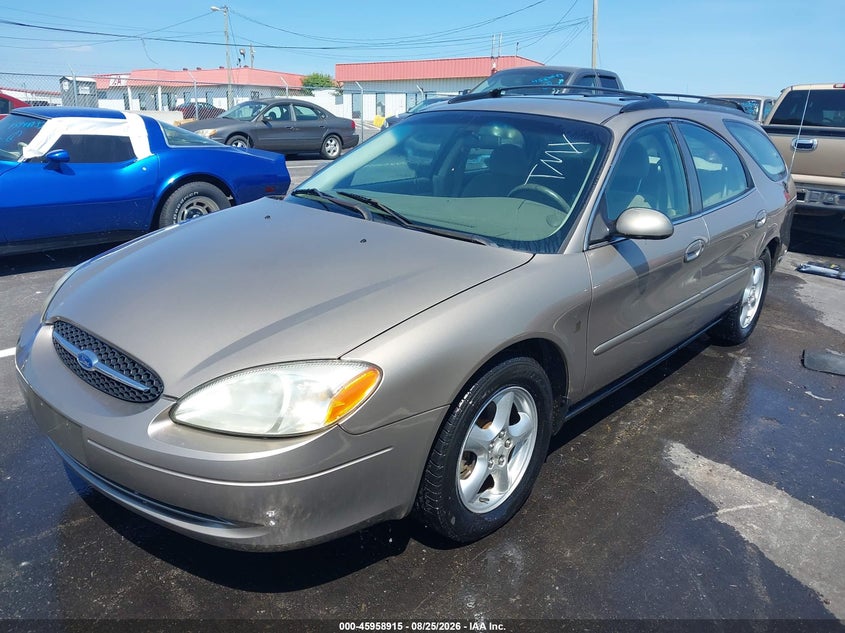 2002 FORD TAURUS auction photo 2