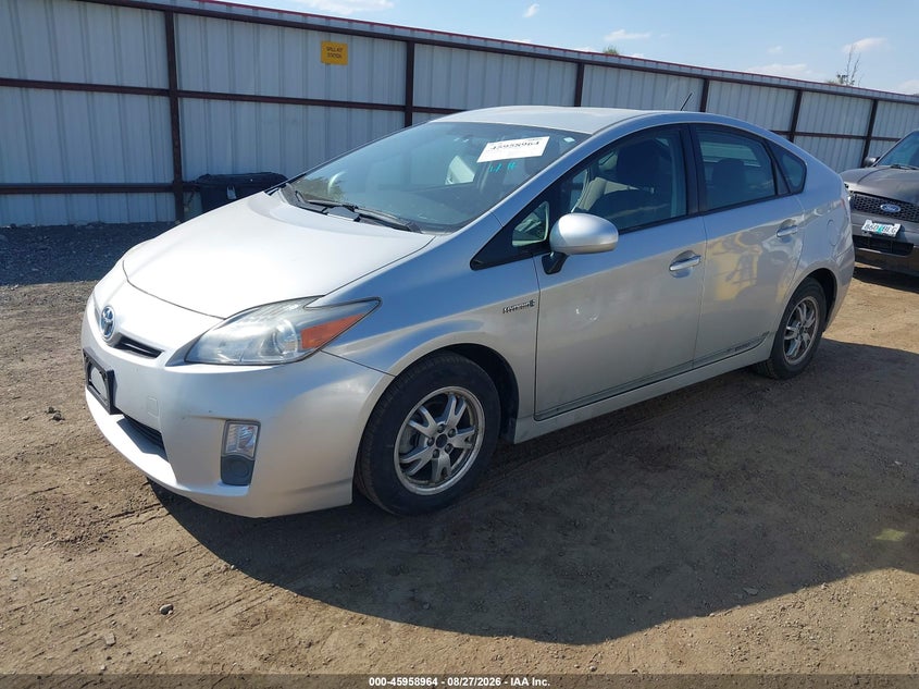 2010 Toyota Prius, Normal Wear & Tear, IAAI, VIN JTDKN3DU0A0219681 — photo 2