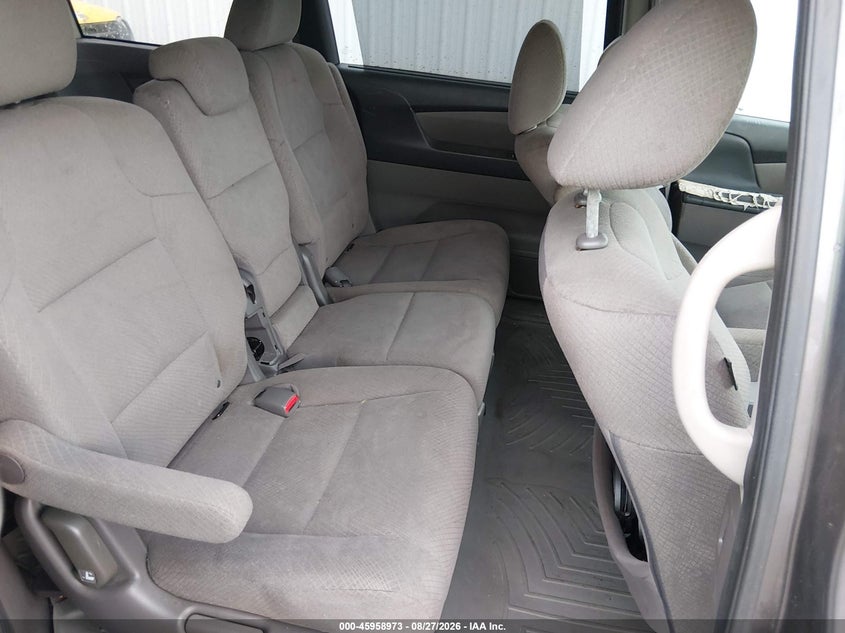 HONDA ODYSSEY 2016 VIN 5FNRL5H36GB135604