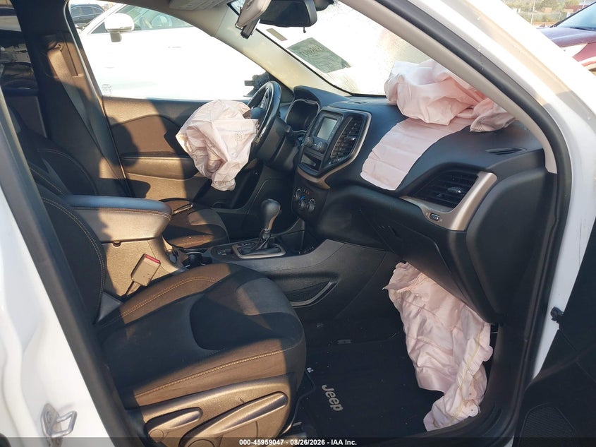 2018 JEEP CHEROKEE auction photo 5