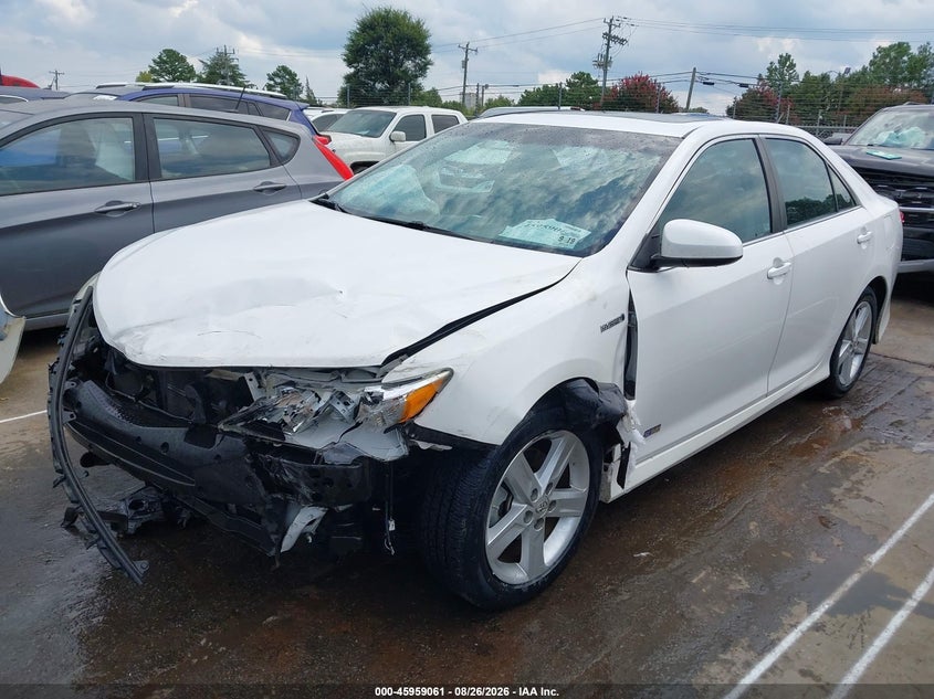 2014 Toyota Camry, Front End, IAAI, VIN 4T1BD1FK8EU124587 — photo 2