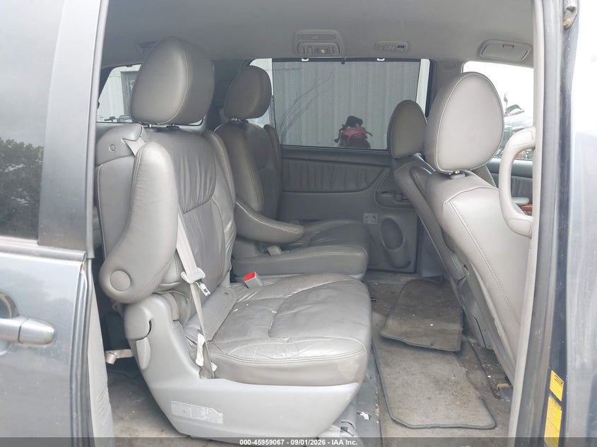 TOYOTA SIENNA 2010 VIN 5TDDK4CC9AS028998