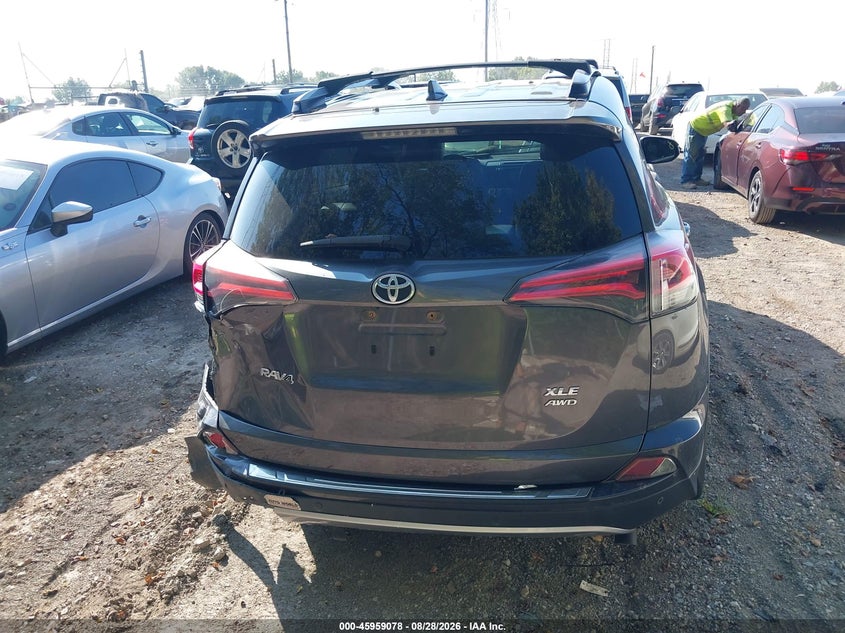 TOYOTA RAV4 - zdjęcie 16