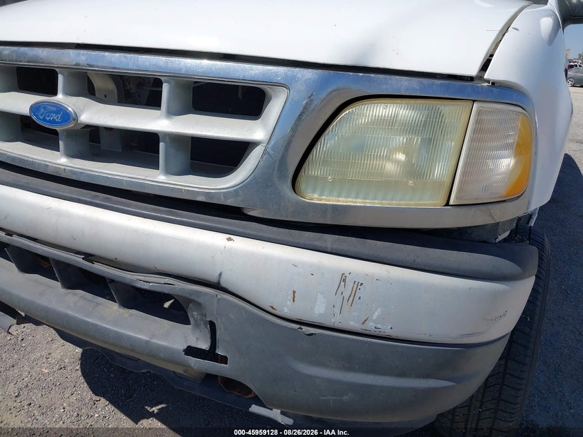 2003 FORD F-150 auction photo 6